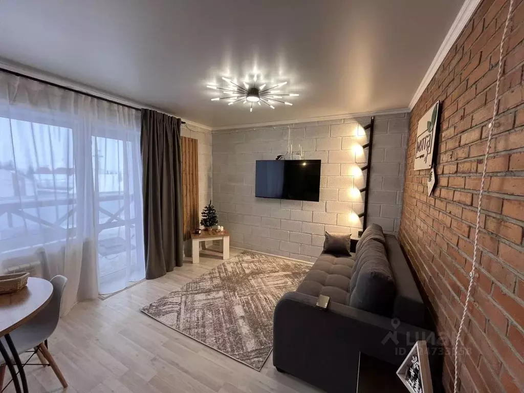 Дом в Башкортостан, Абзелиловский район, Ташбулатовский сельсовет, д. ... - Фото 1