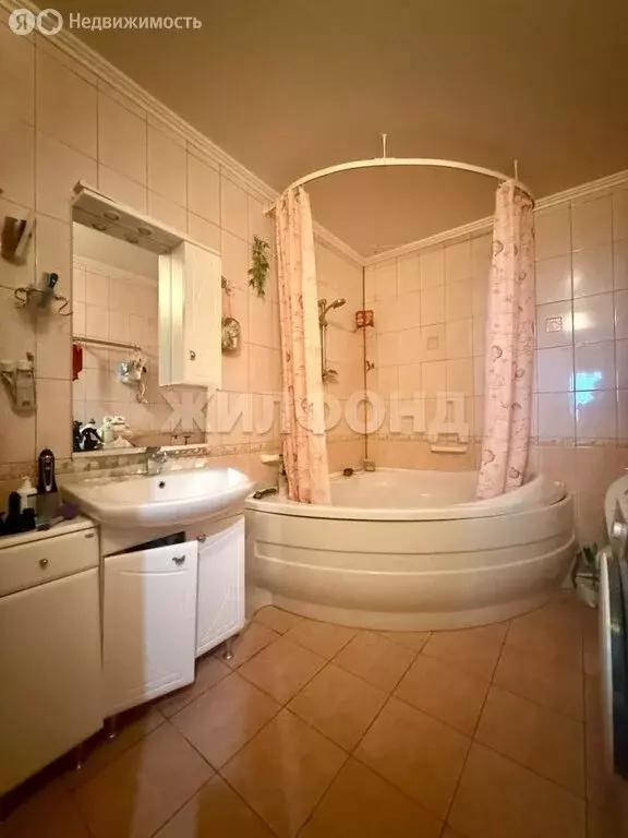 2-комнатная квартира: Брянск, улица Дуки, 62 (90.4 м) - Фото 1