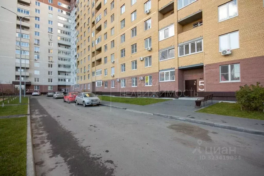 1-к кв. Тюменская область, Тюмень Широтная ул., 209к1 (39.2 м) - Фото 1