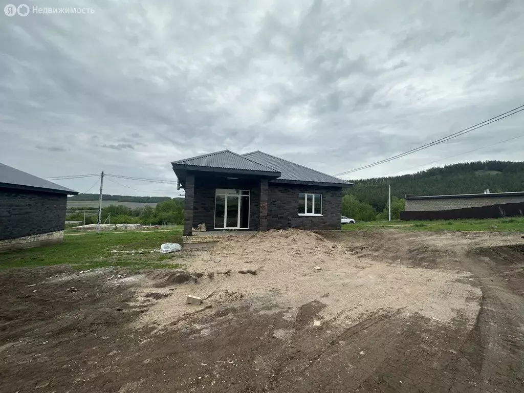 Дом в село Зигитяк, Родниковая улица, 36 (95.8 м) - Фото 1