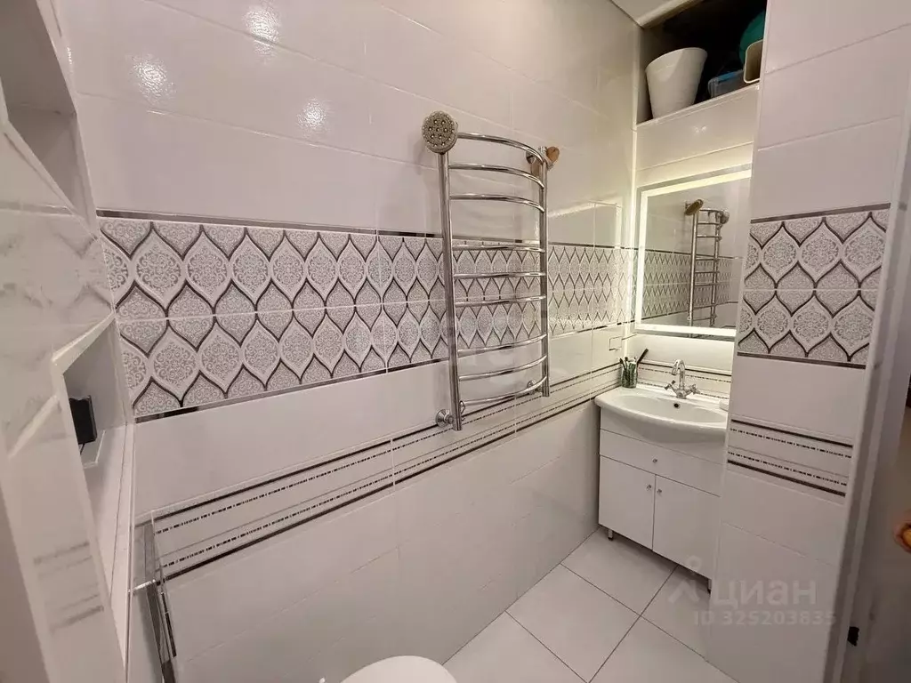 3-к кв. Татарстан, Альметьевск ул. Ленина, 42 (81.6 м) - Фото 1