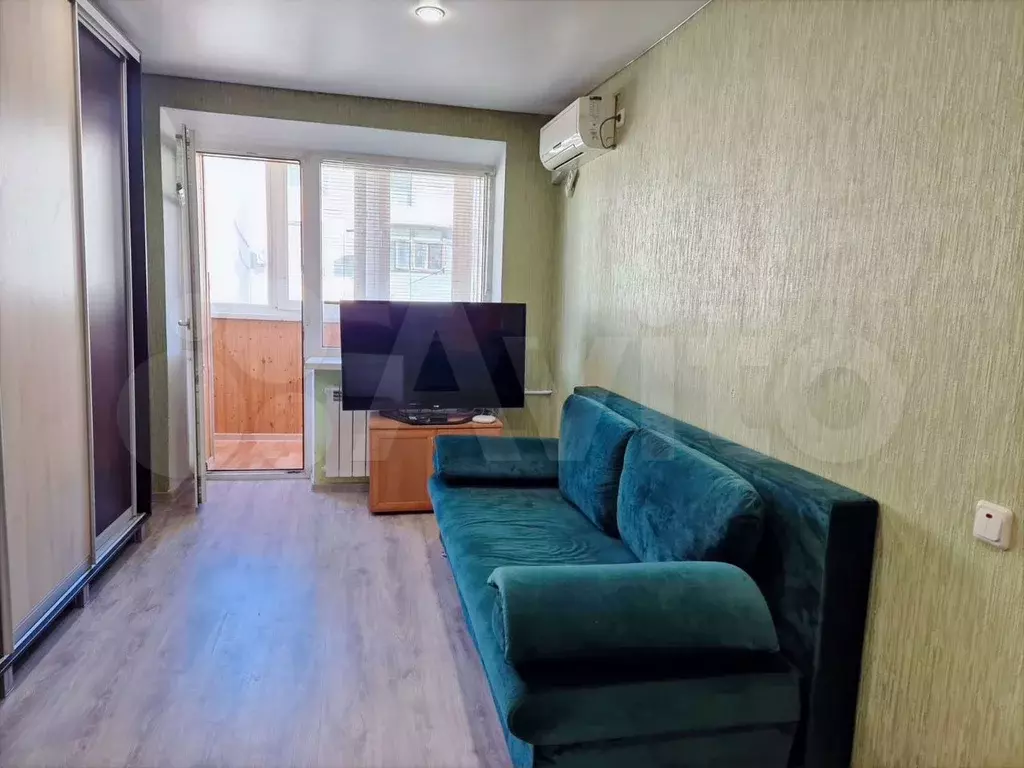 1-к. квартира, 37 м, 4/4 эт. - Фото 1