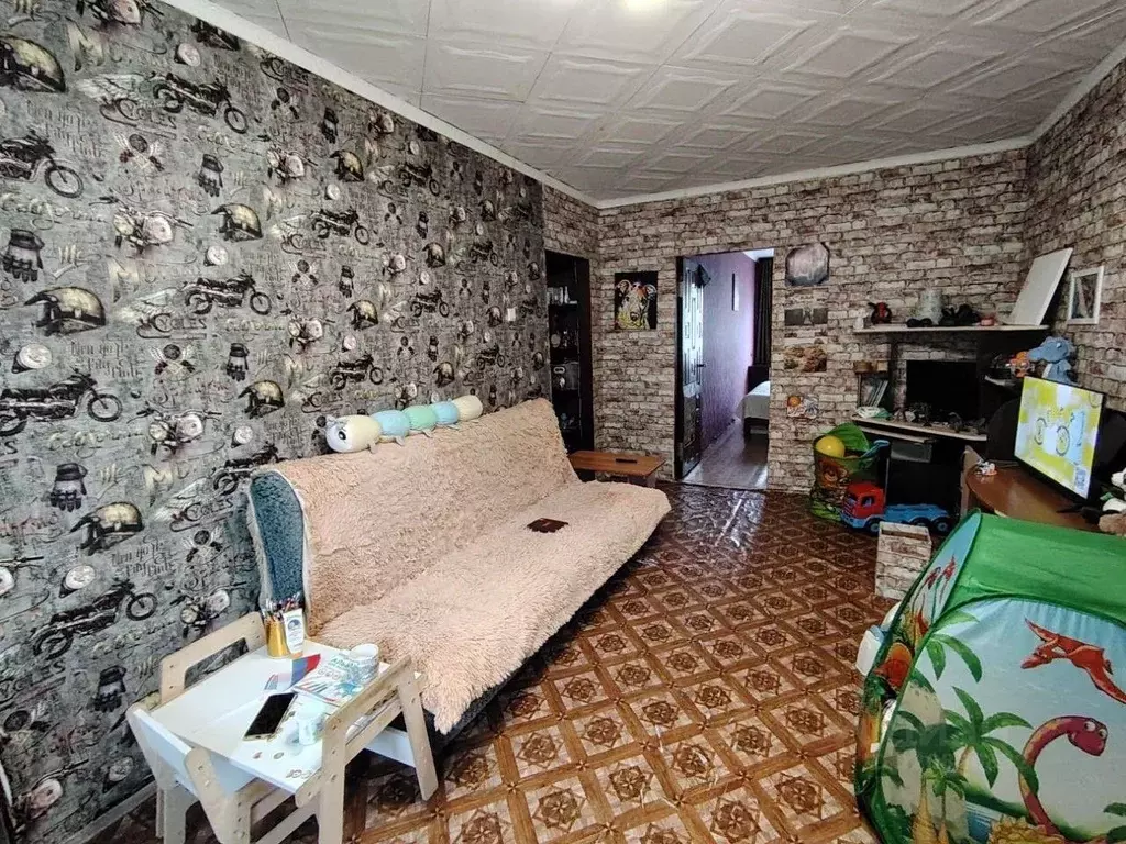 2-к кв. Хакасия, Абакан Аскизская ул., 198 (42.4 м) - Фото 0