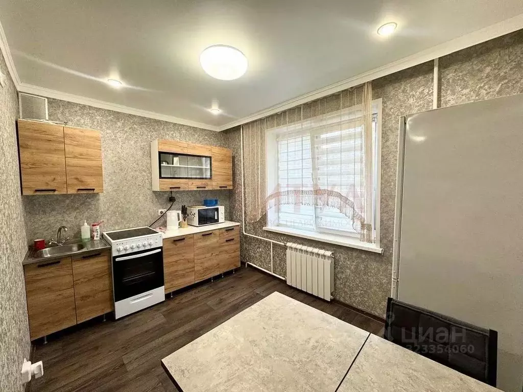 1-к кв. Белгородская область, Старый Оскол Юбилейный мкр, 9 (39.0 м) - Фото 0