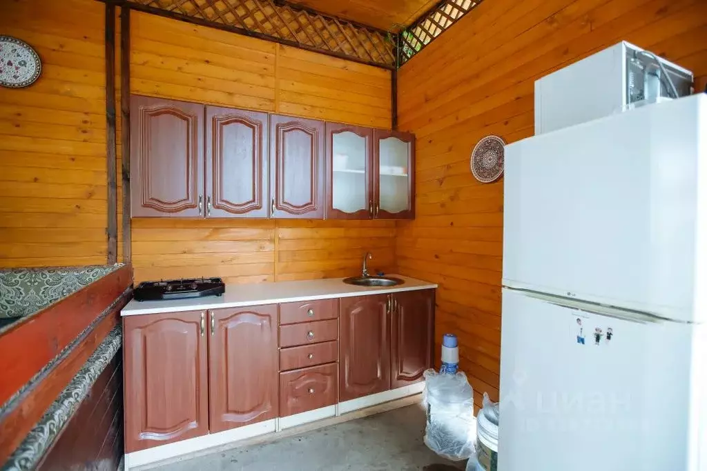 Дом в Крым, Судак ул. Юго-Западная, 31А (100 м) - Фото 1