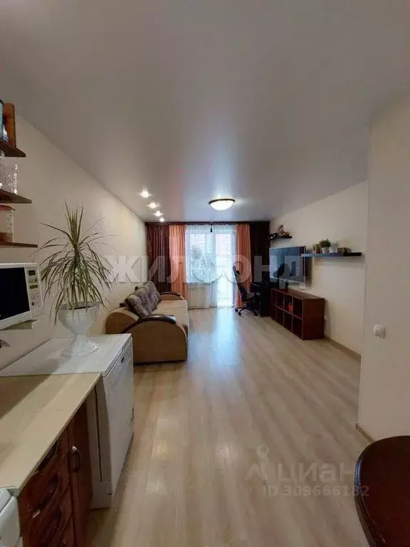 2-к кв. Томская область, Томск ул. Набережная Озера, 22 (53.0 м) - Фото 1