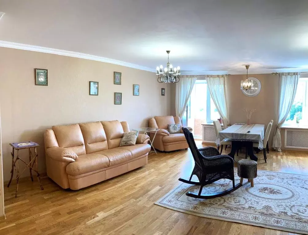 Квартира, 2 комнаты, 56 м - Фото 1