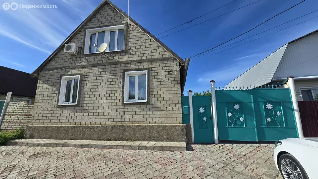 Дом в Новоузенск, улица Карла Маркса, 122 (140 м) - Фото 0