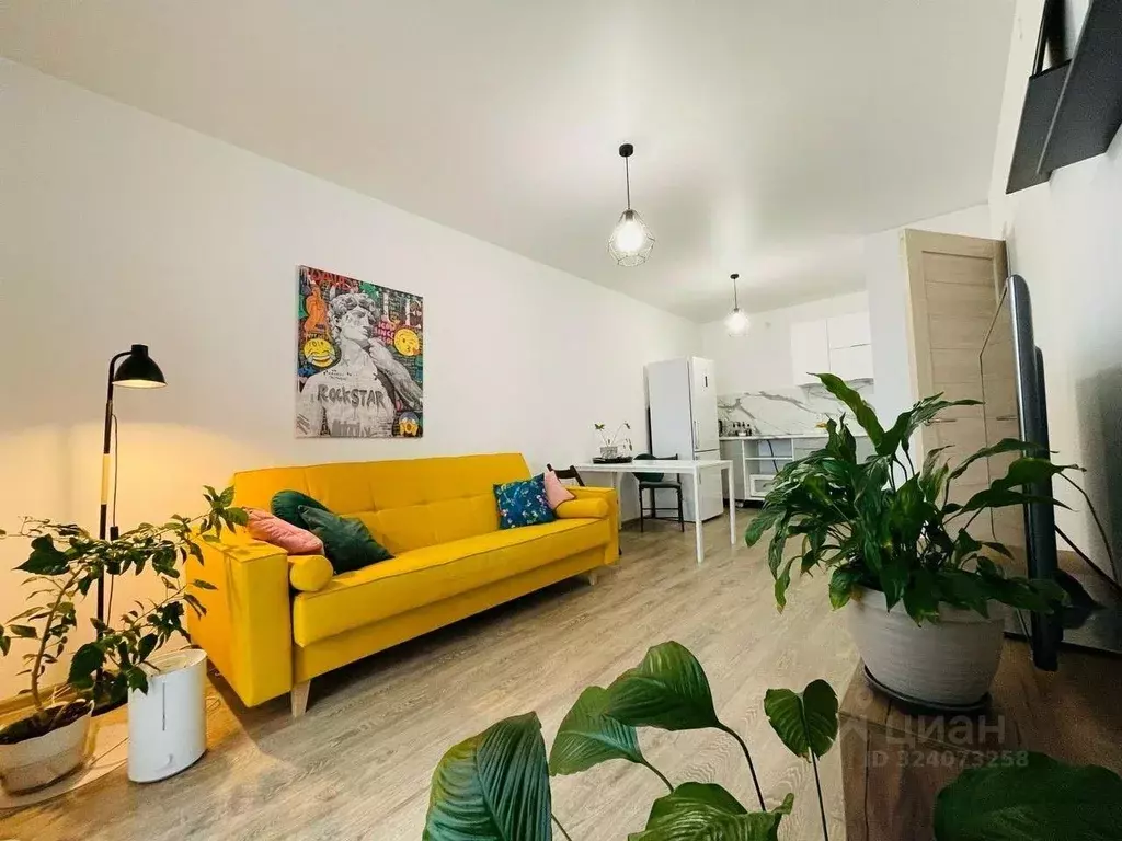 2-к кв. Свердловская область, Екатеринбург ул. Крауля, 89А (66.5 м) - Фото 1