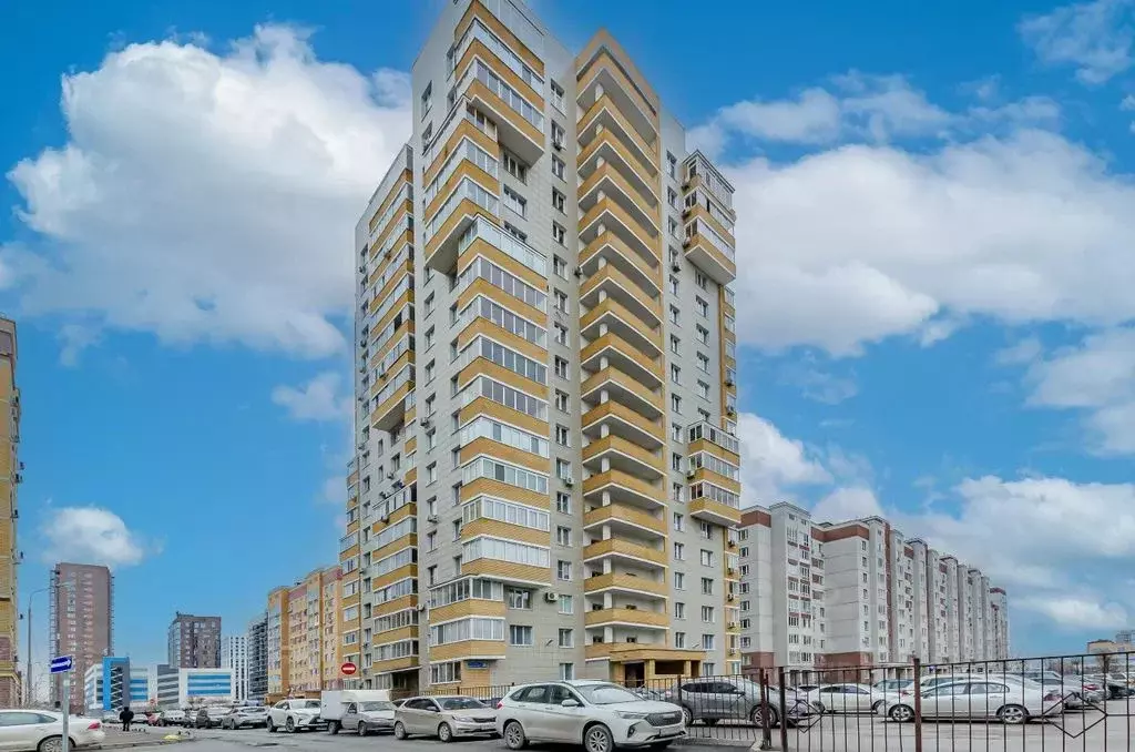2-к кв. Татарстан, Казань ул. Сибгата Хакима, 39 (64.0 м) - Фото 2