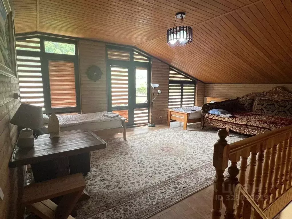 Дом в Дагестан, Гунибский район, Хиндах с/пос, с. Хиндах ул. ... - Фото 1