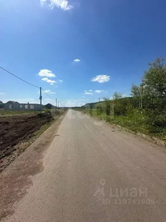 Участок в Башкортостан, Иглинский район, Акбердинский сельсовет, д. ... - Фото 0