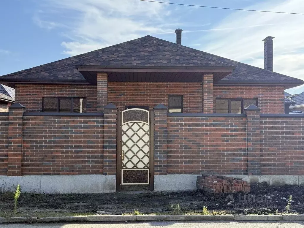 Дом в Ставропольский край, Ессентуки ул. Ялтинская (155 м) - Фото 1