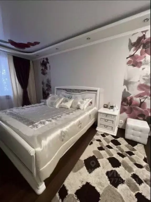 3-к кв. Ямало-Ненецкий АО, Новый Уренгой Молодежная ул., 7Г (70.1 м) - Фото 1