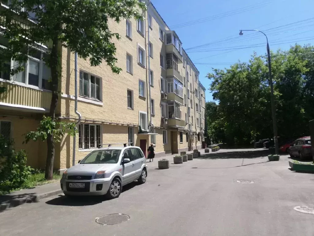 Продается комната в 3-комнатной квартире - Фото 1