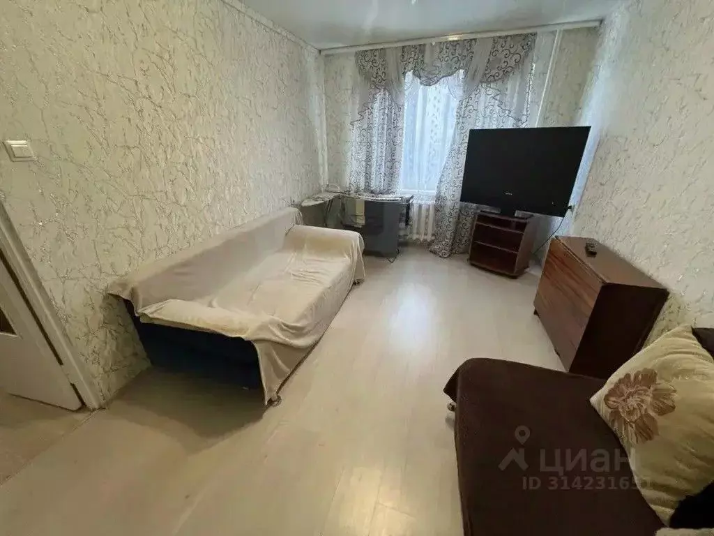 2-к кв. Удмуртия, Ижевск ул. 40 лет Победы, 52 (65.0 м) - Фото 1