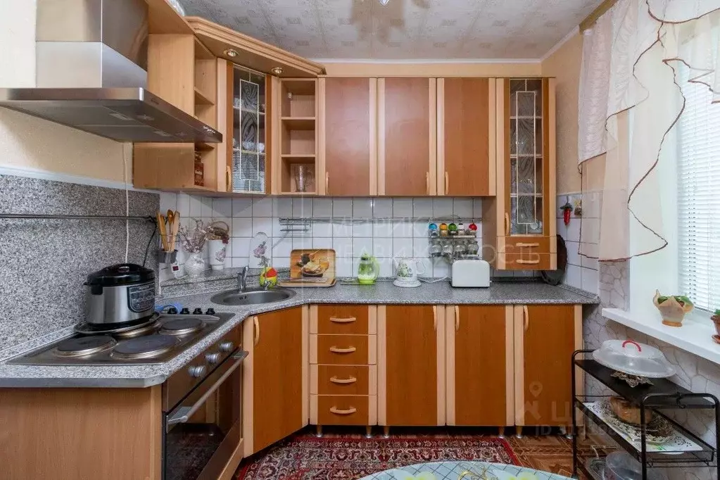2-к кв. Тюменская область, Тюмень ул. Республики, 221 (54.2 м) - Фото 1