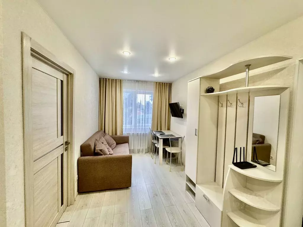 2-к кв. Краснодарский край, Сочи Центральный мкр, ул. Войкова, 32Б ... - Фото 1