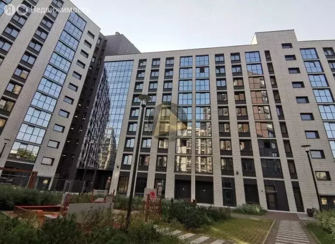 3-комнатная квартира: Санкт-Петербург, Светлановский проспект, 8 (82 ... - Фото 1