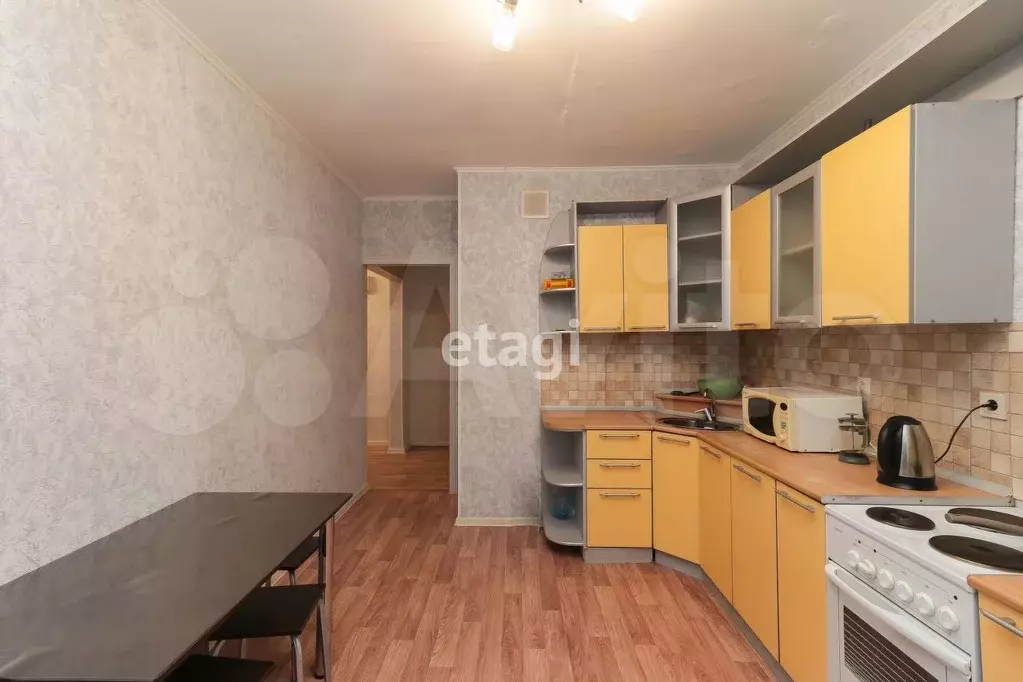 1-к. квартира, 40 м, 4/9 эт. - Фото 1