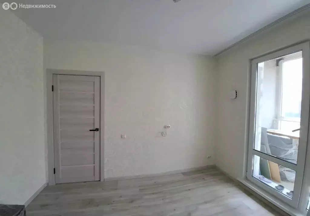 1-комнатная квартира: Барнаул, улица имени В.Т. Христенко, 15 (33.3 м) - Фото 0
