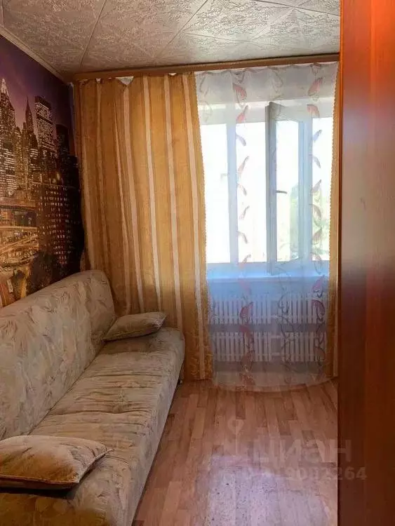 Комната Омская область, Омск Привокзальный мкр, ул. Карбышева, 38А ... - Фото 1