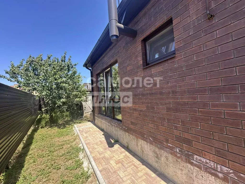 Дом в Краснодарский край, Тимашевск ул. Степанова, 2 (120 м) - Фото 2