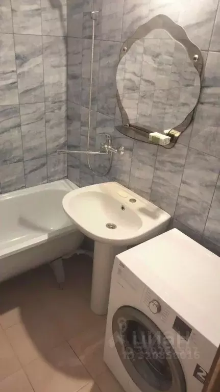 2-к кв. Курская область, Курск просп. Вячеслава Клыкова, 58 (56.0 м) - Фото 1