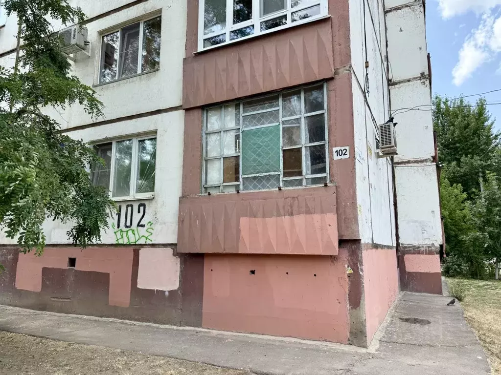 2-к кв. Волгоградская область, Волжский ул. Мира, 102 (50.7 м) - Фото 0