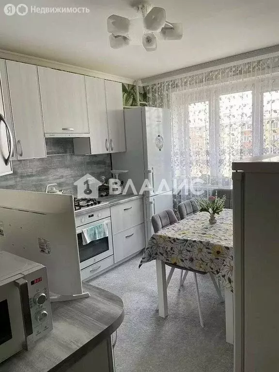 2-комнатная квартира: Белгород, переулок Макаренко, 2 (58.8 м) - Фото 1