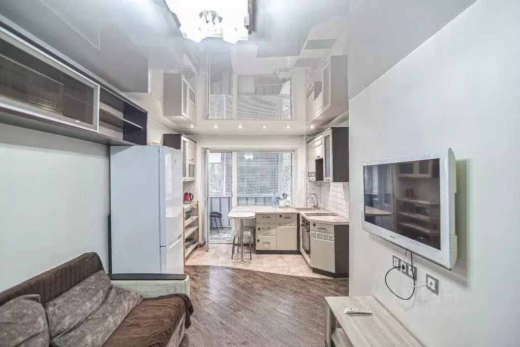 2-к кв. Сахалинская область, Южно-Сахалинск ул. Ленина, 218 (45.0 м) - Фото 2