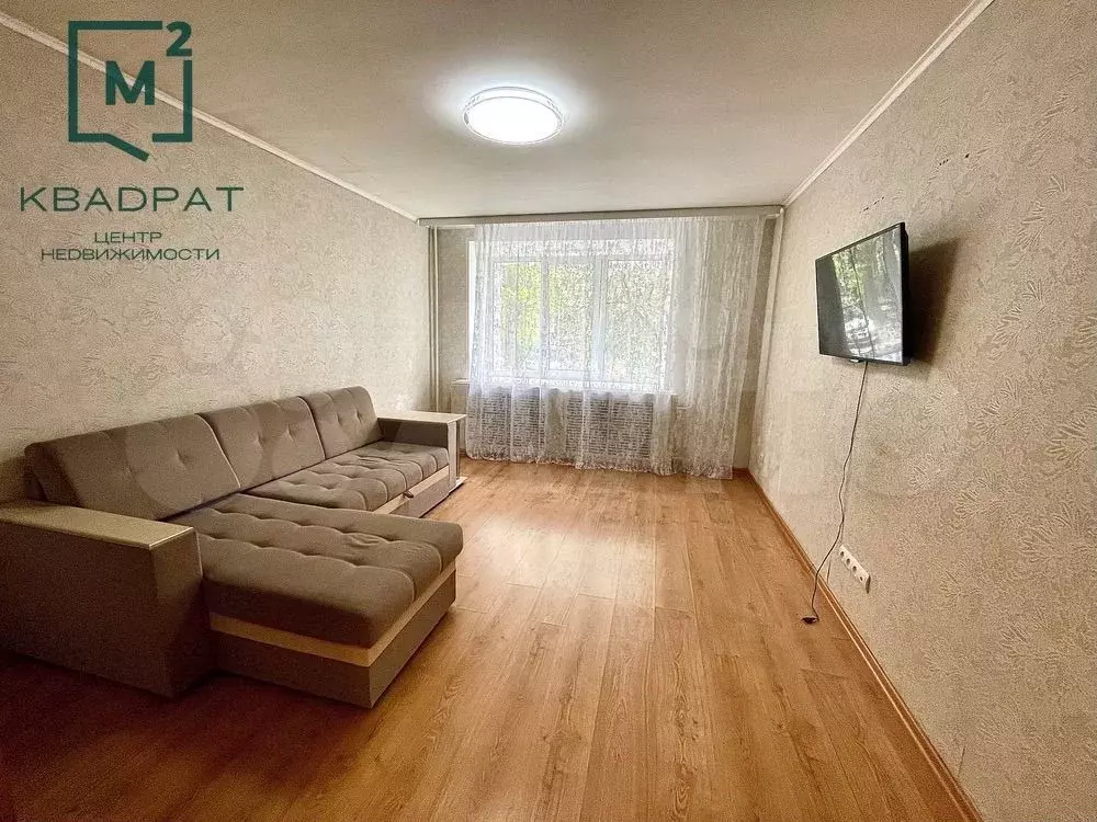 2-к. квартира, 55 м, 1/5 эт. - Фото 0