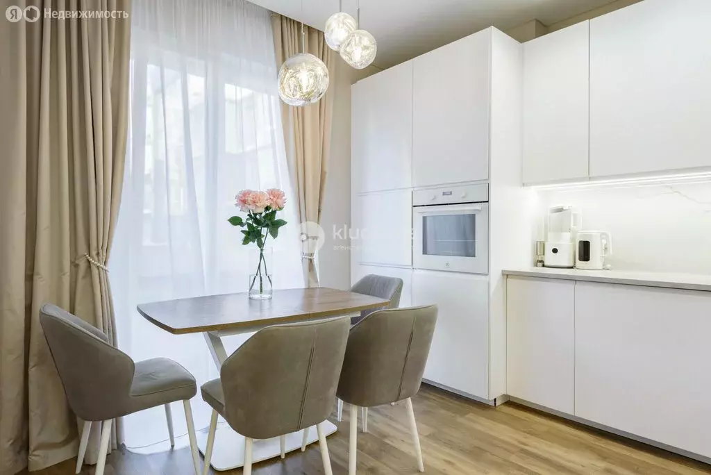 3-комнатная квартира: Казань, улица Генерала Ерина, 13к2 (84.1 м) - Фото 1