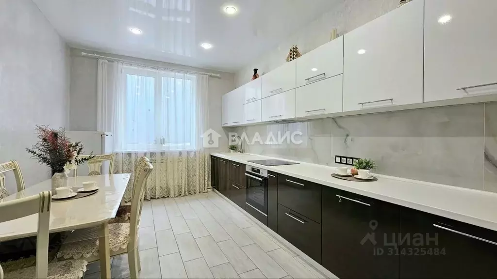 Дом в Липецкая область, с. Хлевное ул. Свободы, 128 (132 м) - Фото 0