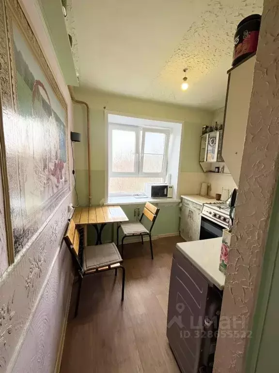 3-к кв. Вологодская область, Череповец Набережная ул., 47 (57.6 м) - Фото 2