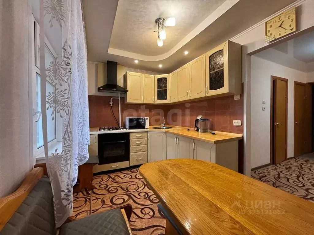 2-к кв. Ямало-Ненецкий АО, Новый Уренгой Мирный мкр, 8/1 (55.9 м) - Фото 1