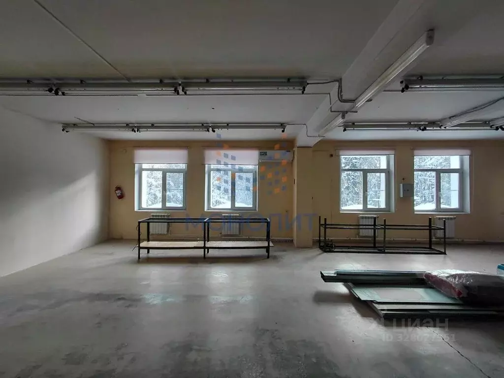 Помещение свободного назначения в Москва Новоясеневский просп., 25 (70 ... - Фото 1