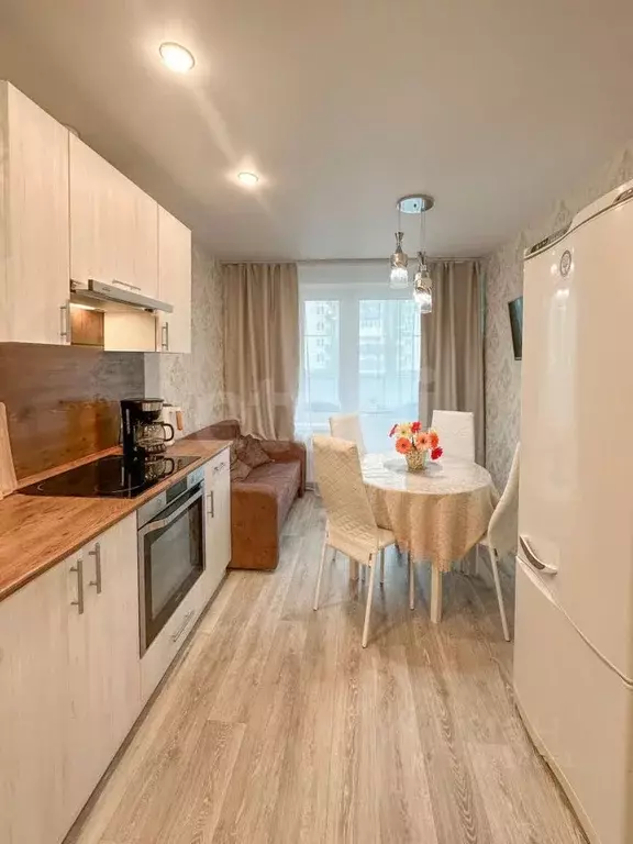 2-к кв. Псковская область, Псков ул. Алексея Алехина, 3 (53.2 м) - Фото 2