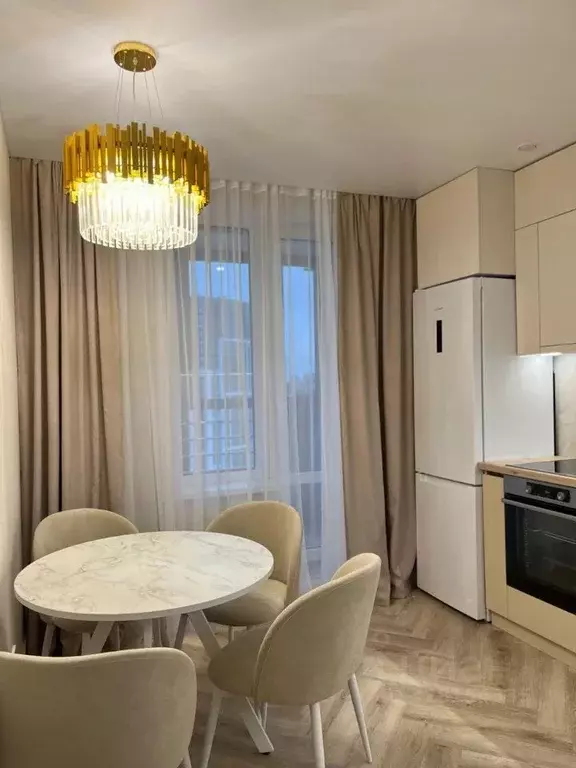 2-к кв. Татарстан, Казань ул. Мансура Хасанова, 19 (53.6 м) - Фото 1