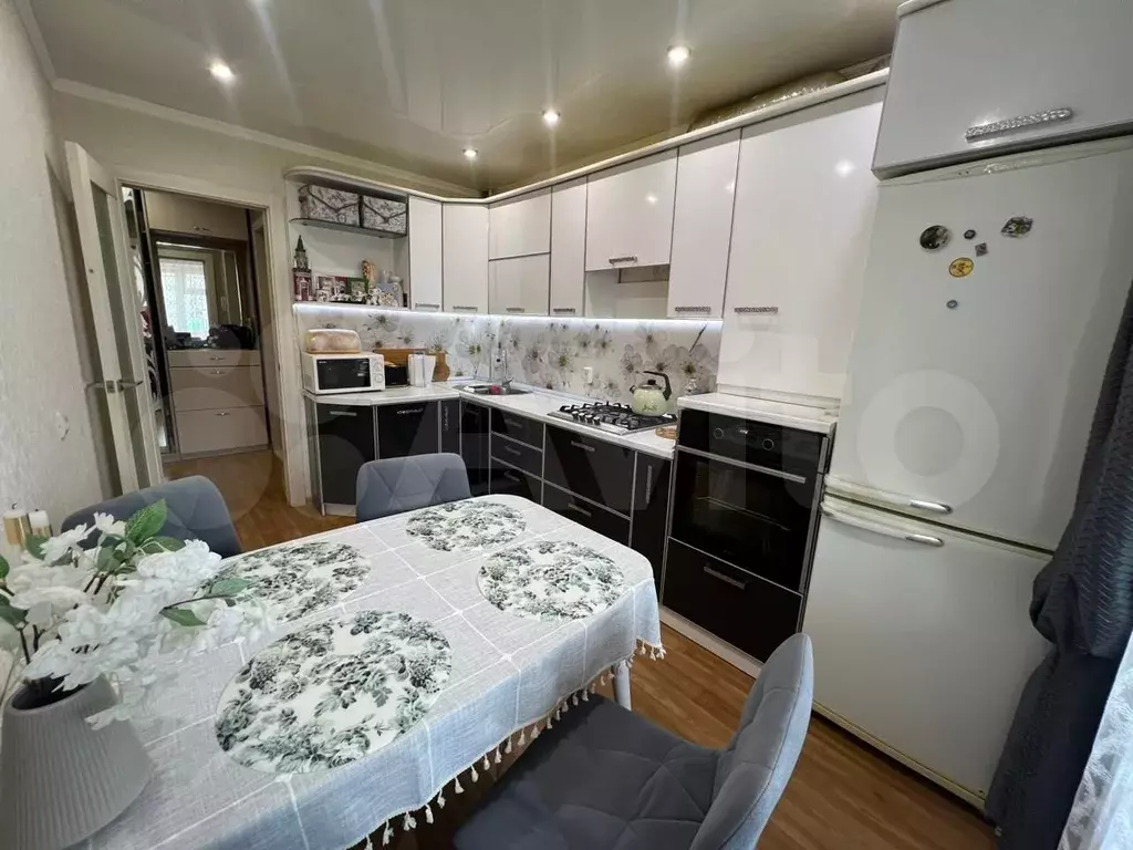 3-к. квартира, 59,9 м, 1/5 эт. - Фото 1