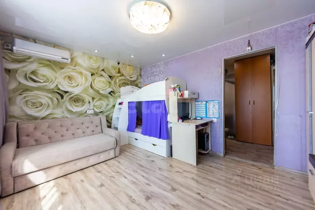 Комната Хабаровский край, Хабаровск Трехгорная ул., 43 (17.0 м) - Фото 1