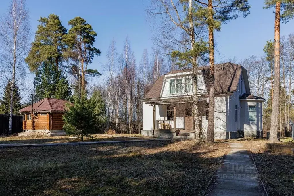 Дом в Ленинградская область, Ломоносовский район, Лебяженское ... - Фото 1