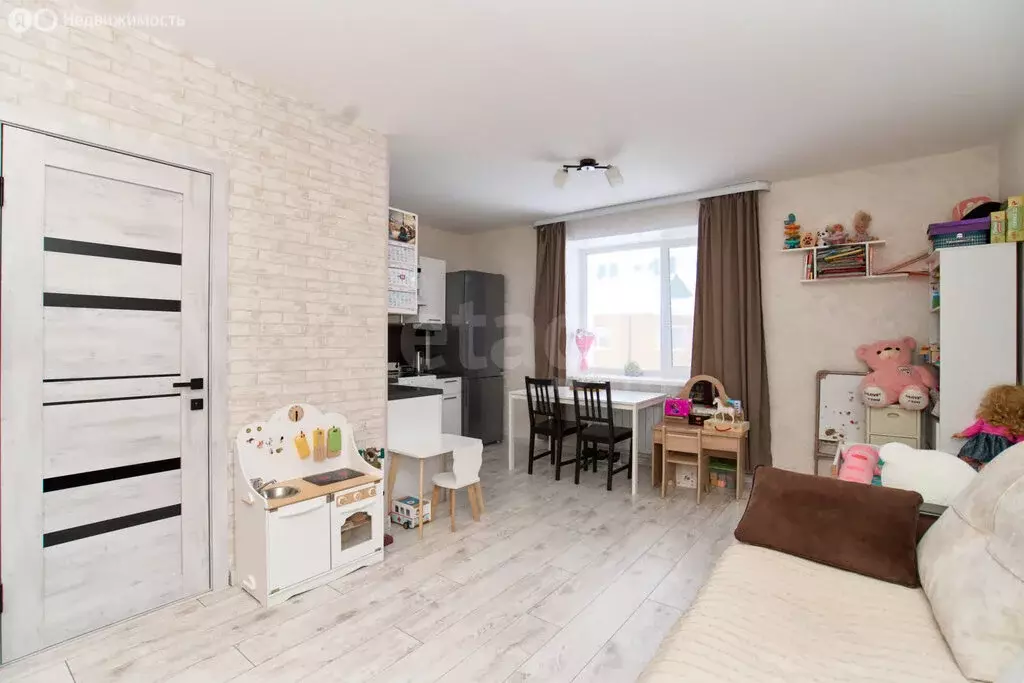 Квартира-студия: Ключи, Солнечная улица, 7 (28.8 м) - Фото 2