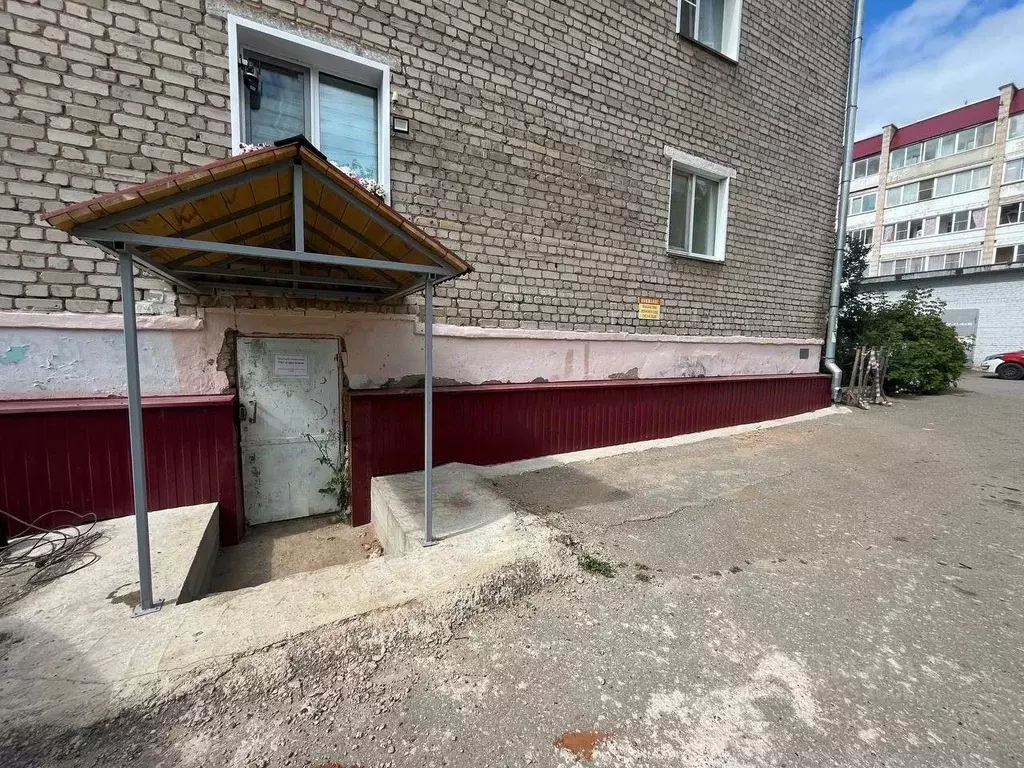 Помещение свободного назначения в Кировская область, Киров Советская ... - Фото 1