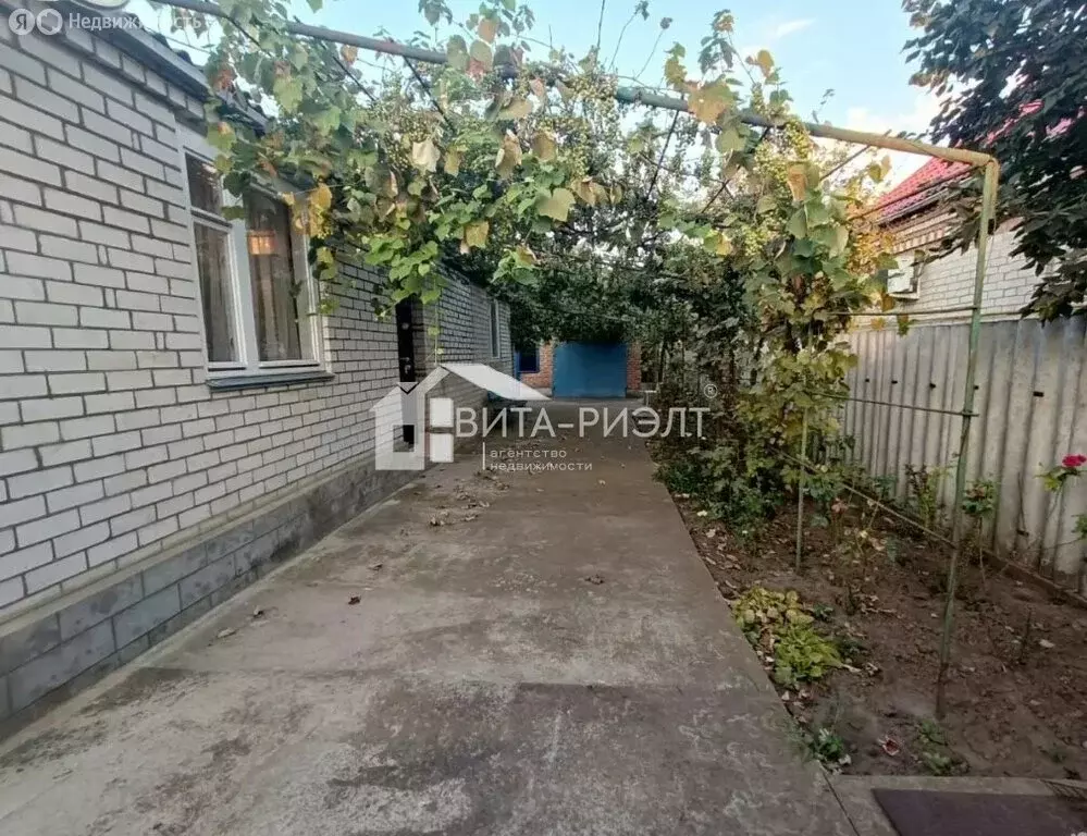 Дом в село Майкопское, улица Суворова, 10 (85 м) - Фото 2