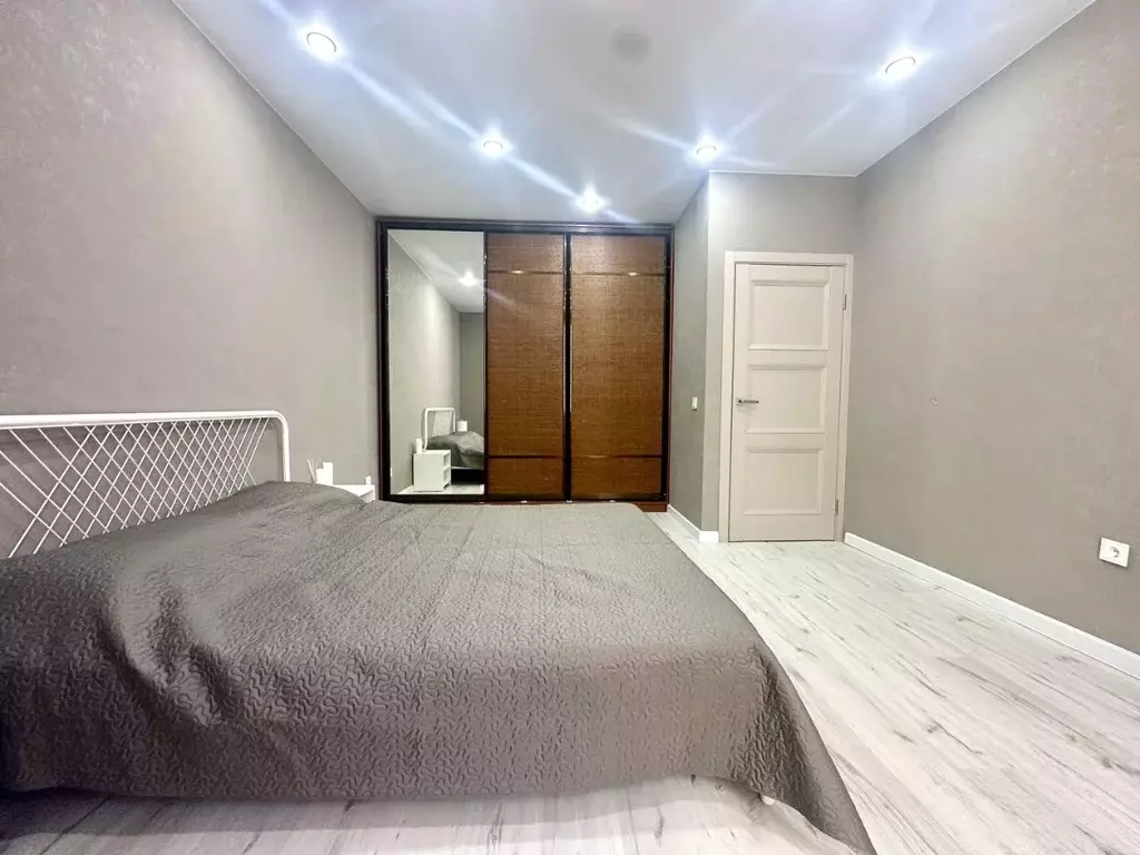 3-к кв. Татарстан, Казань Чистопольская ул., 79 (75.0 м) - Фото 0