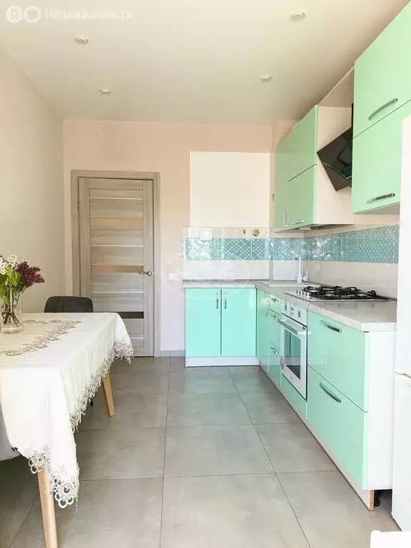 1-комнатная квартира: Калининград, улица Володарского, 4 (37 м) - Фото 2