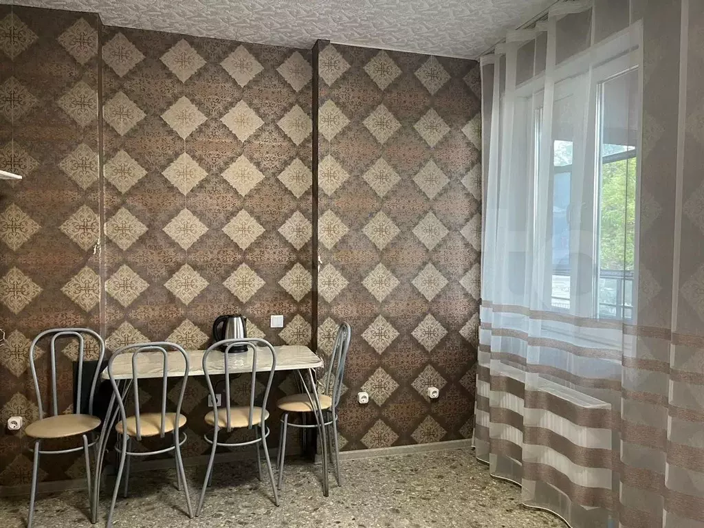2-к. квартира, 42 м, 2/24 эт. - Фото 1
