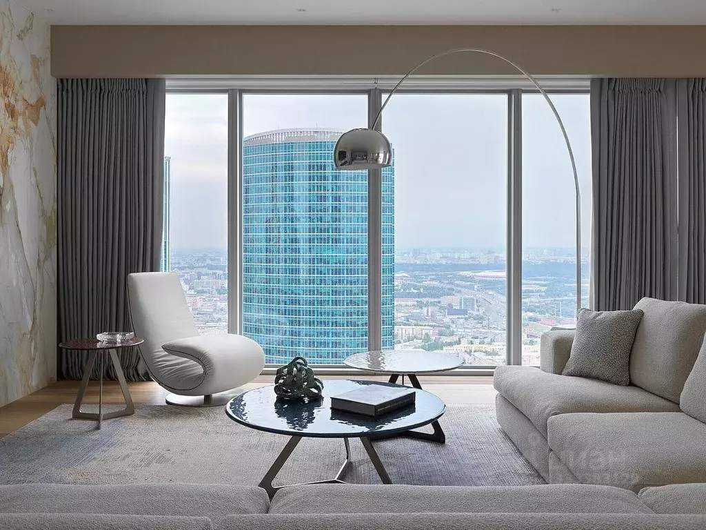 3-к кв. Москва 1-й Красногвардейский проезд, 21с2 (168.4 м) - Фото 1