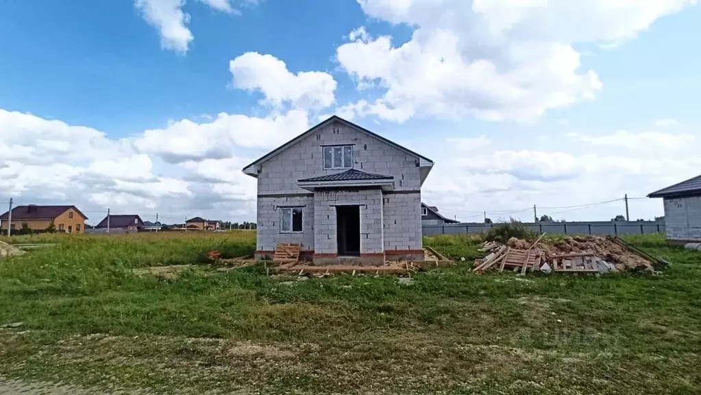 Дом в Орловская область, Орловский район, д. Лесная ул. ... - Фото 1